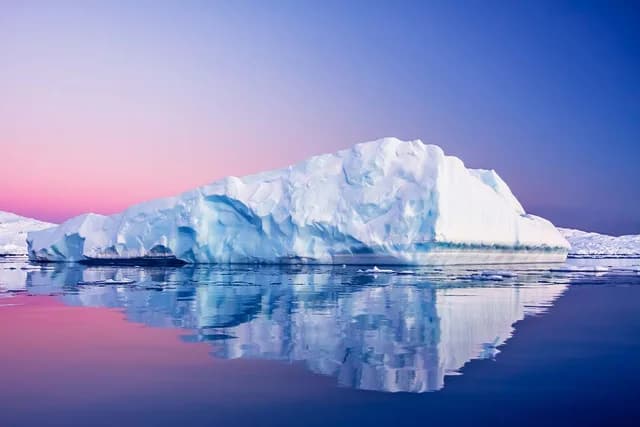 Antarctica Springs to Life