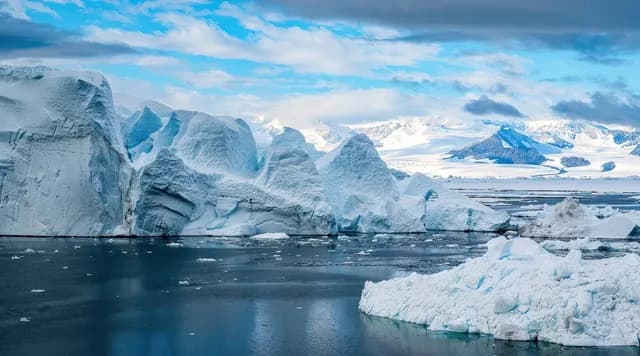 Extended Antarctic Circle Crossing