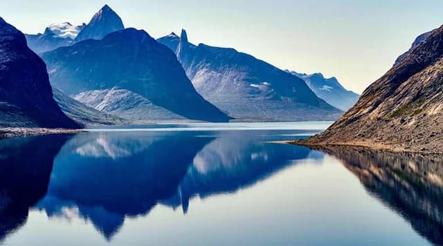 Total Eclipse & Greenland