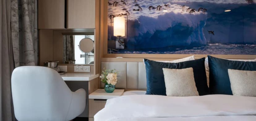 Junior Suite (Category A)