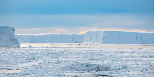 The Weddell Sea & Larsen Ice Shelf