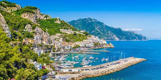 Jewels of the Italian coastlines