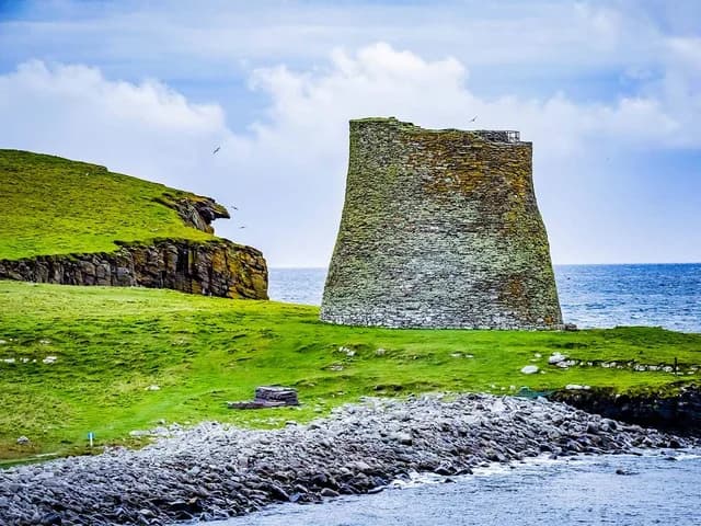 59-Day Wild Scottish Isles, Iceland & Greenland In Depth