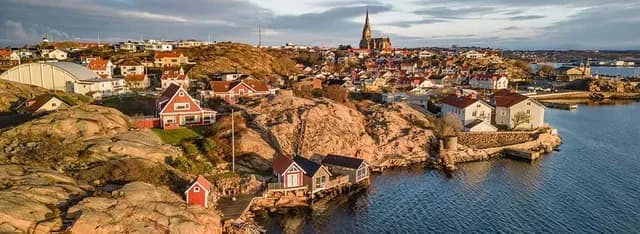 14-Day Norway's Hidden Harbors In The Midnight Sun