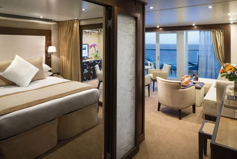 Penthouse Spa Suite (PS)