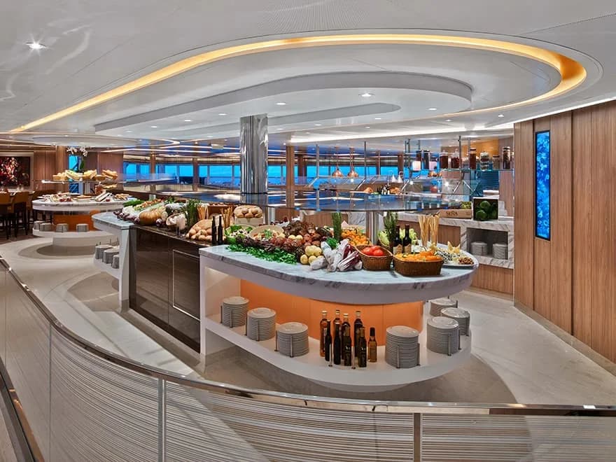 5 Restaurants, 9 Bars