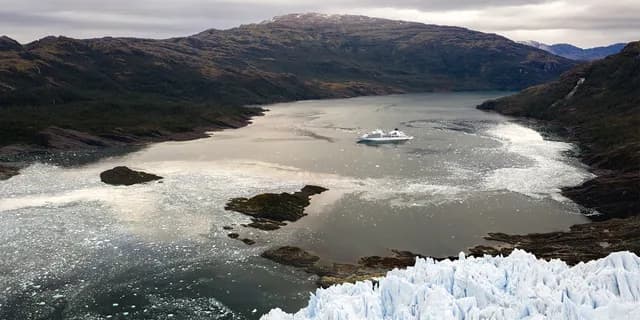 15-Day Chilean Fjords Explorer
