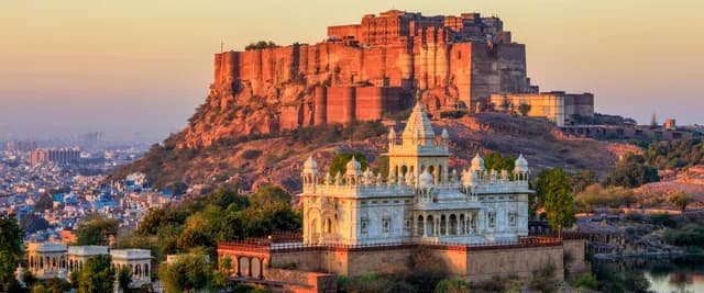 Royal Rajasthan & Luxury Lower Ganges River Cruise
