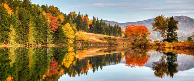 Autumn Foliage of Canada & America's East Coast