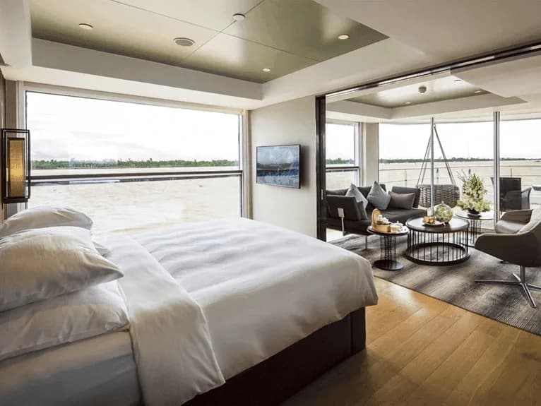 Royal Panorama Suite