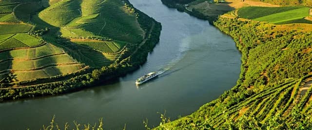 Delightful Douro with Lisbon & Madrid