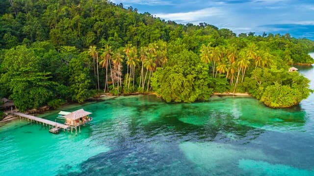 Paradise Passage: from the Philippines to Raja Ampat