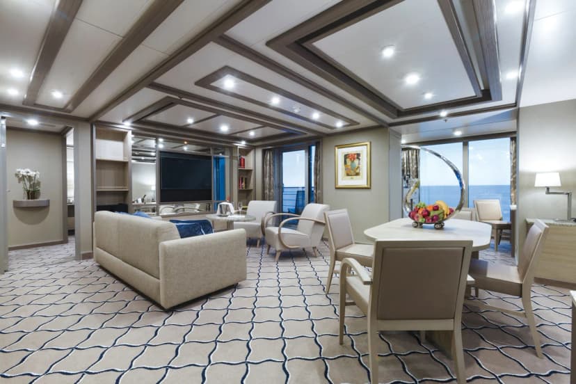 Owner's Suite (2 bedrooms)