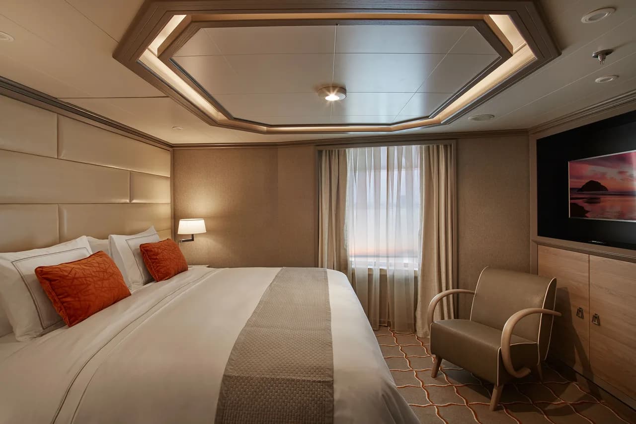 Royal Suite (2 bedrooms)