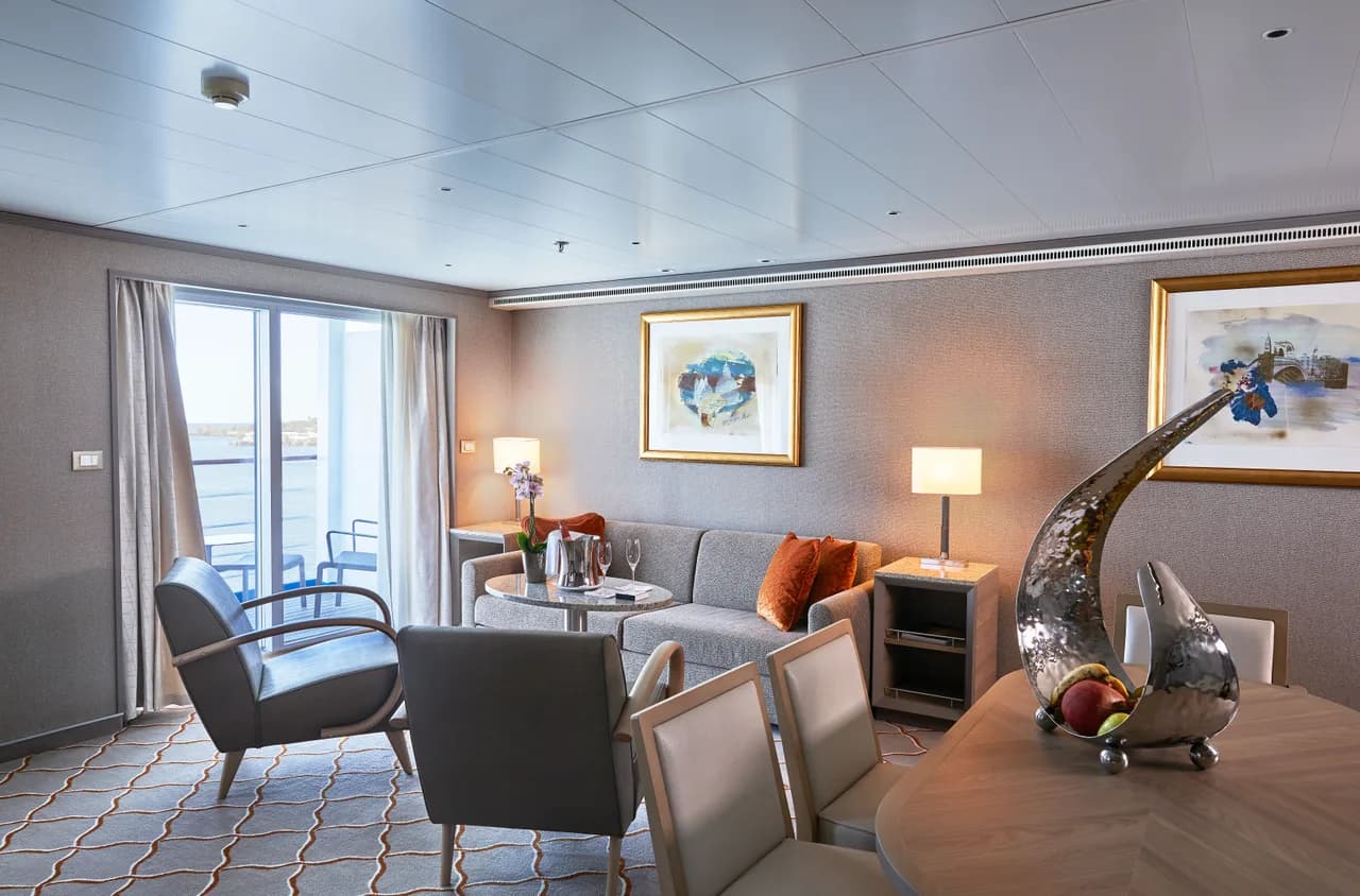 Grand Suite (2 bedrooms)
