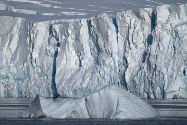 Puerto Williams to King George Island