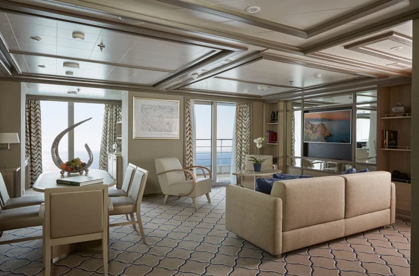 Owner's Suite (2 bedrooms)