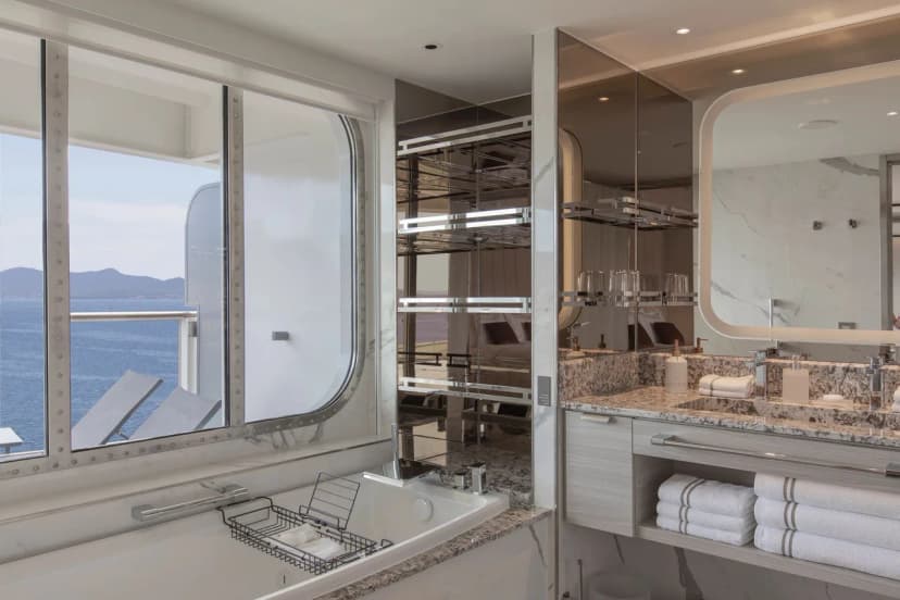 Signature Suite
