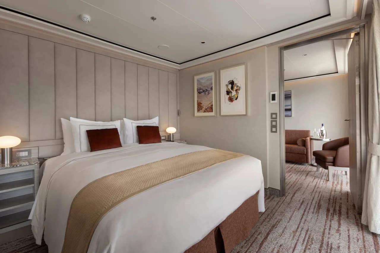 Signature Suite