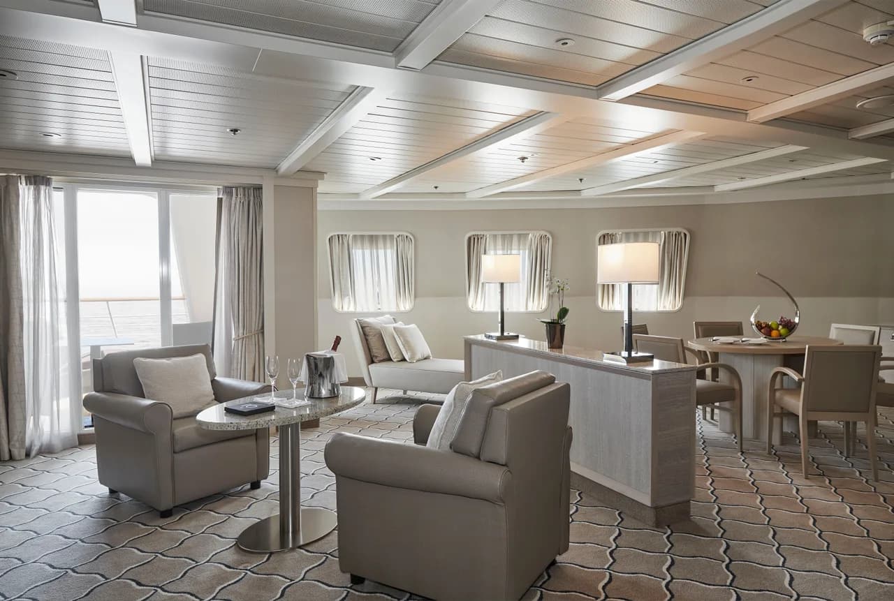 Grand Suite (2 bedrooms)