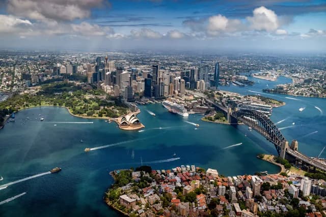 Sydney to Auckland