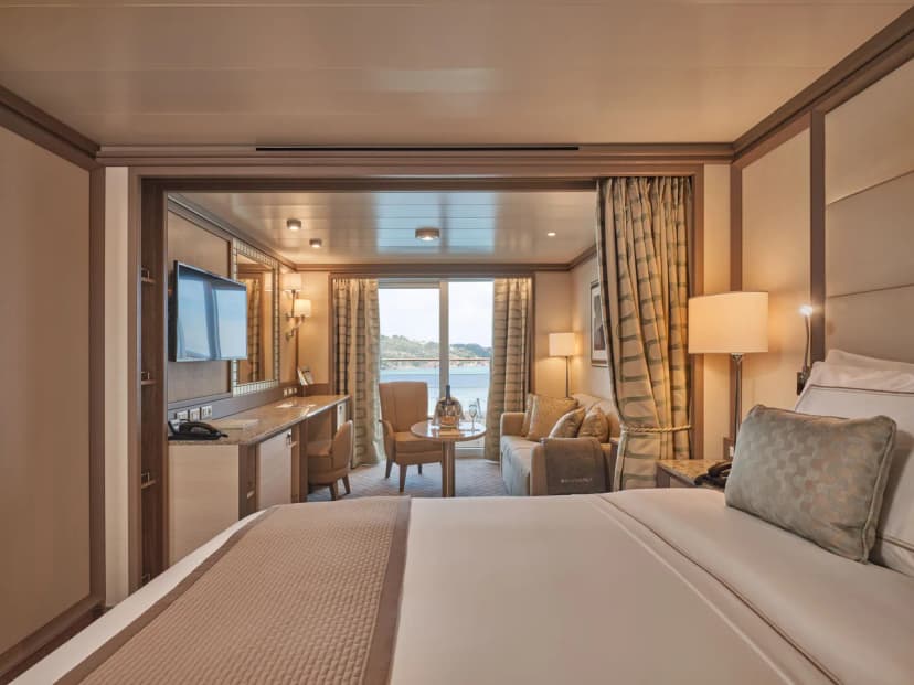Classic Veranda Suite