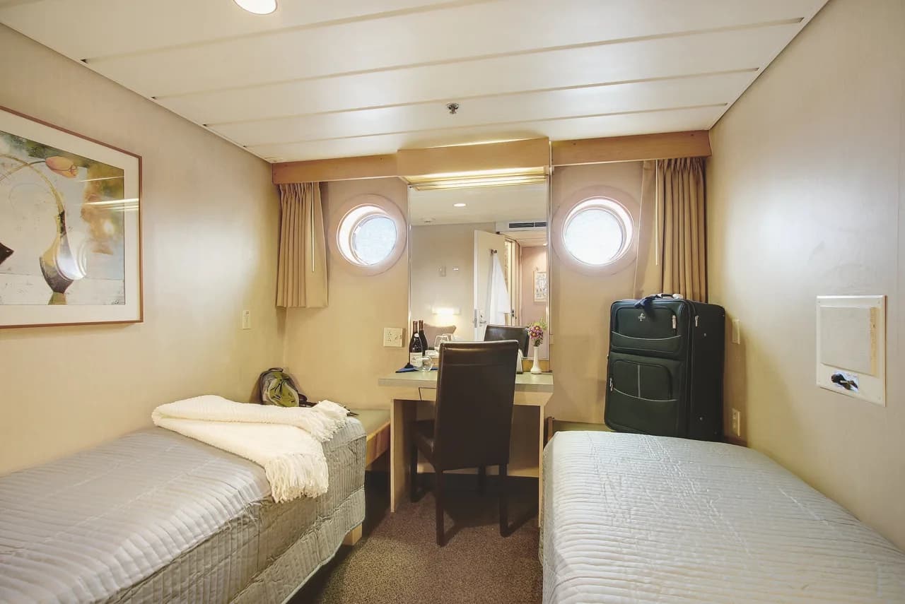 Navigator Cabin