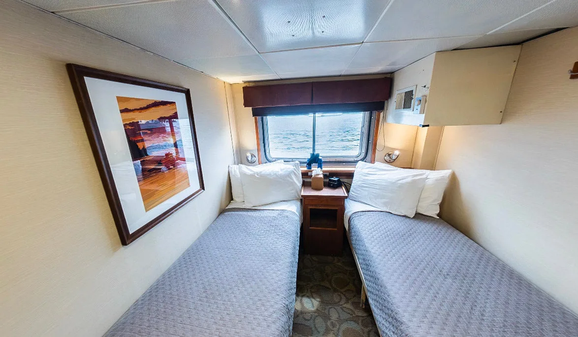 Navigator Cabin