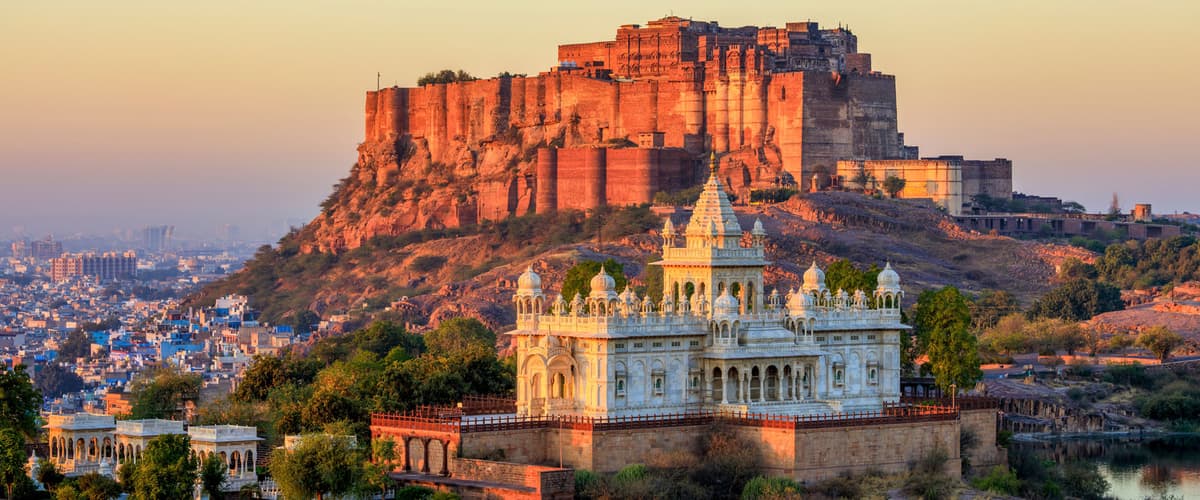 Royal Rajasthan & Luxury Lower Ganges River Cruise