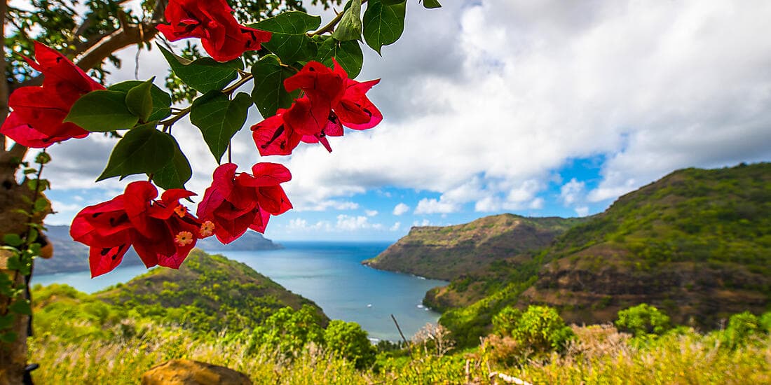 The archipelagos and ancestral cultures of the South Pacific