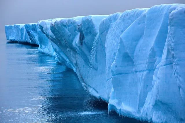 Epic Antarctica: Crossing the 7th Continent