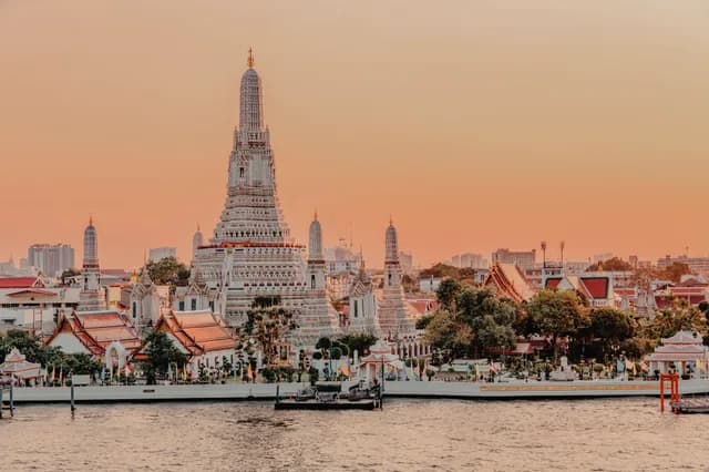 A Journey of Tropical Shores & Historic Treasures