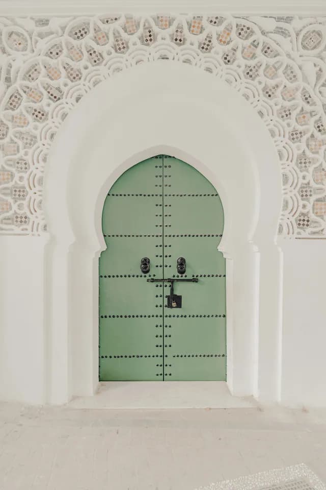 A Journey of Moorish Majesty & Iberian Light
