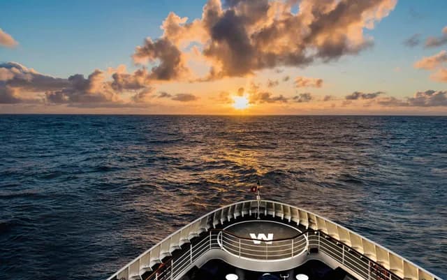 Atlantic crossing: Ocean harmony