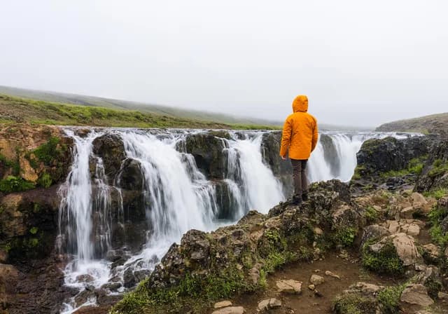 Iceland Circumnavigation: Helicopters, Glaciers and Volcanoes