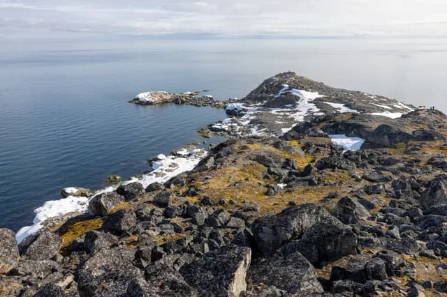 Discover Svalbard and the Norwegian Arctic: cruise from Tromsø to Longyearbyen