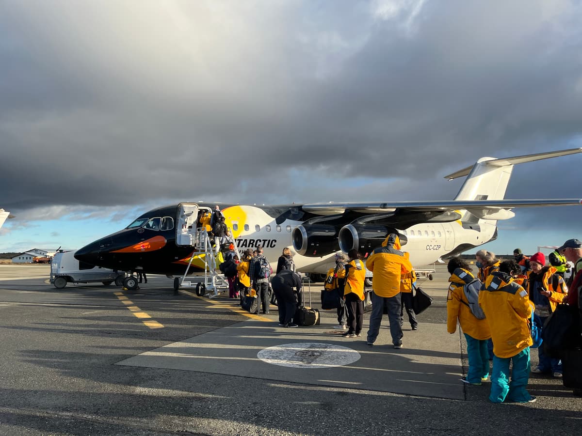 Antarctic Express: Fly the Drake