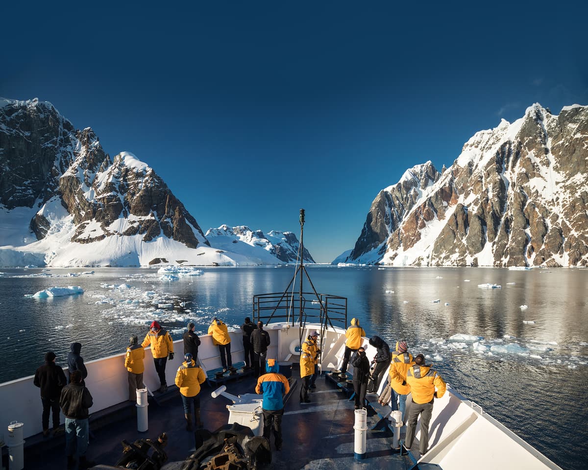 Antarctic Express: Crossing the Circle