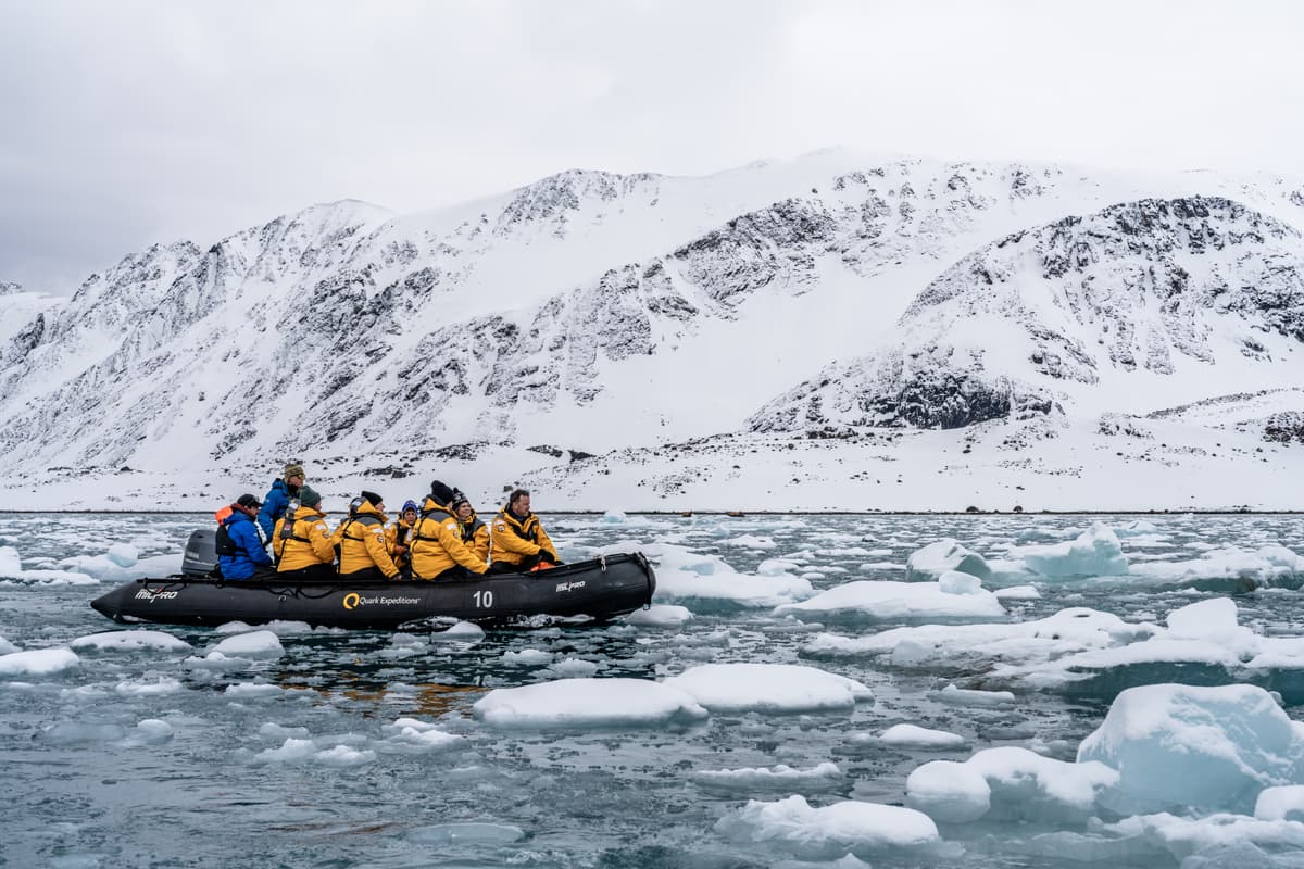 Svalbard in Spring: Sea Ice, Pristine Snow and Wildlife