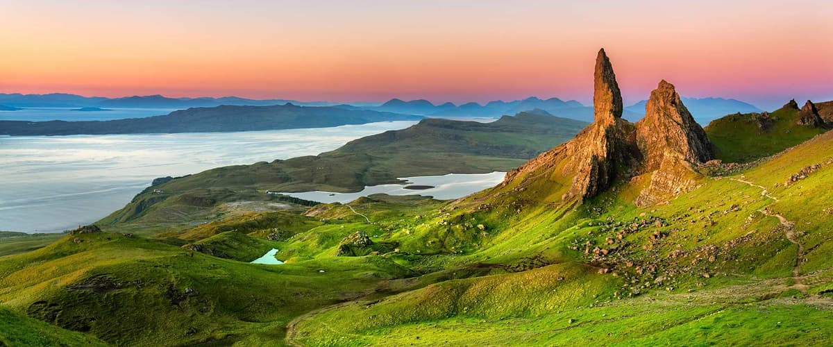 Scottish Isles: Historic Trails & Wilderness