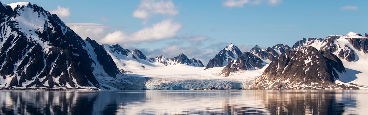 Arctic Crossing: Three Arctic Islands From Svalbard through East Greenland to Iceland