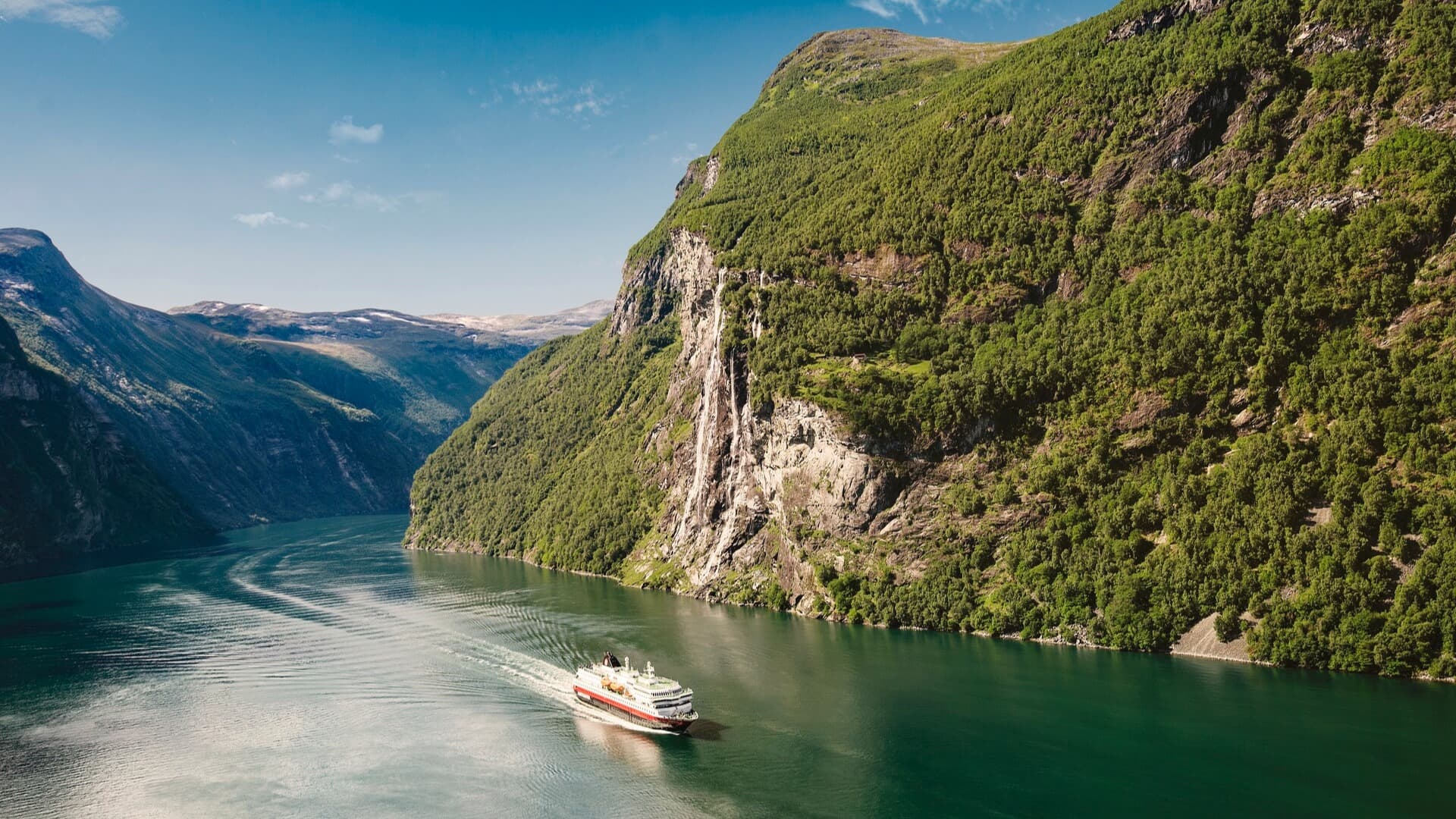 norway geirangerfjord seven sister waterfall summer hgr 163754 agurtxane concellon